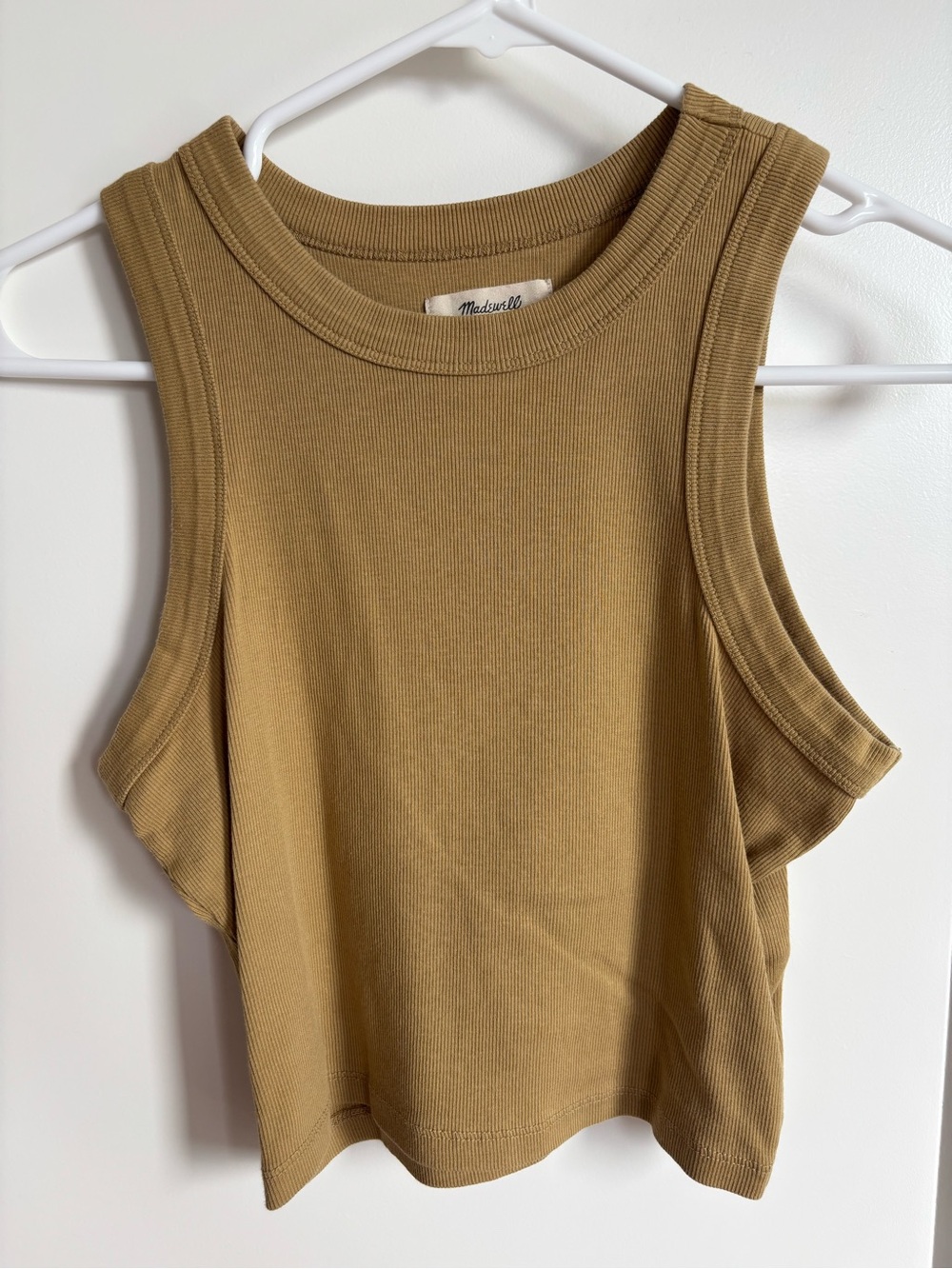 Madewell Sleeveless Ribbed Crop Tank Top in Camel Brown